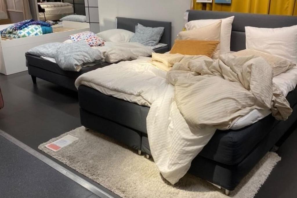 Clientes passam noite no Ikea de Aalborg por causa de tempestade de neve (Ikea de Aalborg)