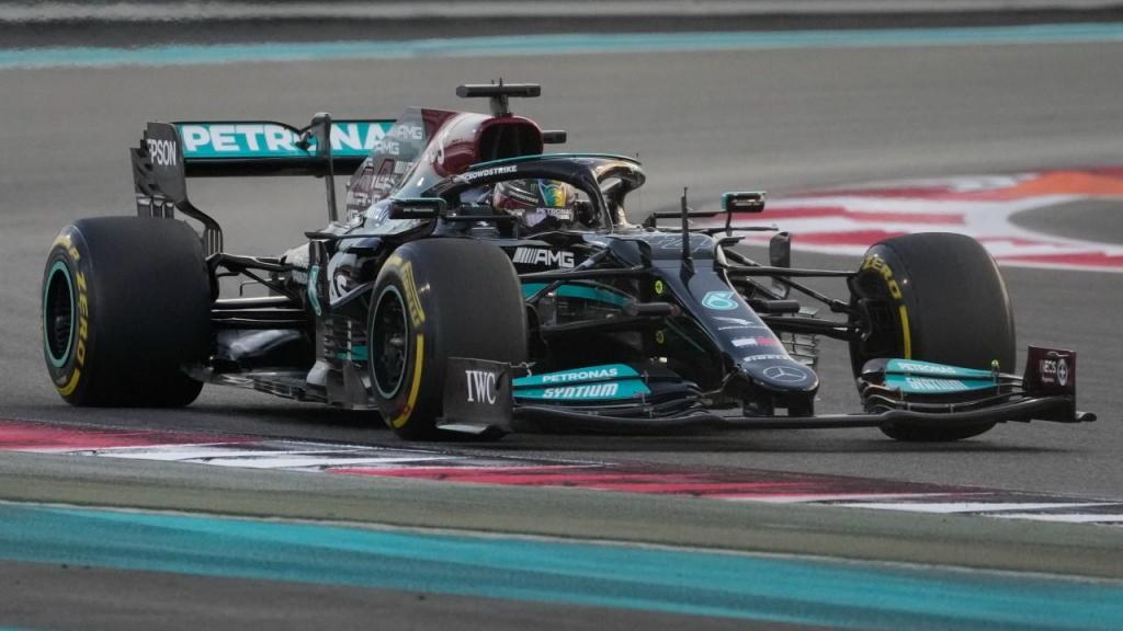 Fórmula 1: Lewis Hamilton no GP de Abu Dhabi (AP)
