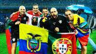 A equipa técnica portuguesa liderada por Renato Paiva, no título de campeão do Independiente del Valle (Instagram: Rui Tavares)