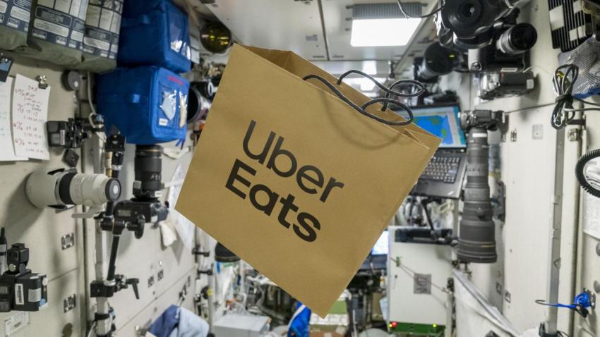 Uber Eats hizo su primera entrega al espacio … Sí, es cierto