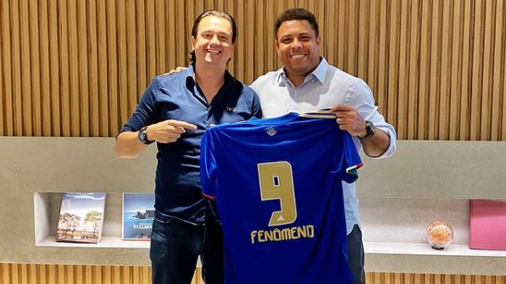 Sérgio Santos Rodrigues, presidente do Cruzeiro, ao lado de Ronaldo Fenómeno (Instagram: Sérgio Santos Rodrigues)
