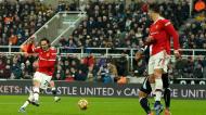 Edinson Cavani fez o 1-1 no Newcastle-Manchester United (Jon Super/AP)