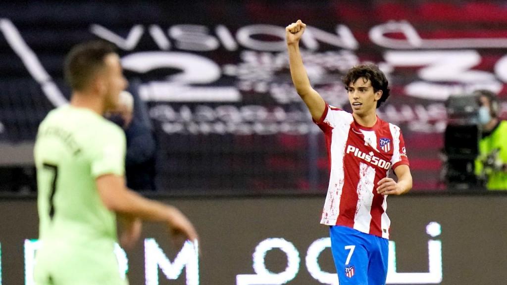 João Félix festeja o 1-0 no Atlético Madrid-Athletic Bilbao, da Supertaça espanhola (Hassan Ammar/AP)