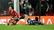 Diogo Jota atingido por Xhaka no Liverpool-Arsenal (Peter Powell/Lusa)
