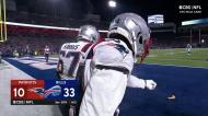 NFL: adeptos dos Bills mantêm tradição de... atirarem dildos para o campo (twitter)