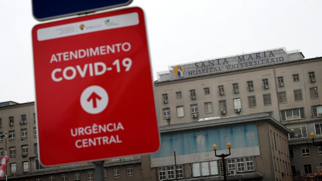 Urgência de covid-19 no Hospital de Santa Maria. Foto: Pedro Fiúza/NurPhoto via Getty Images