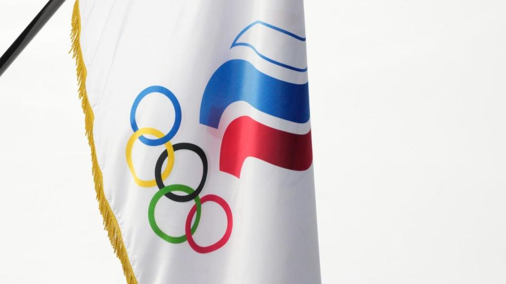 Bandeira do Comité Olímpico da Rússia, ROC (Pavel Golovkin/AP)