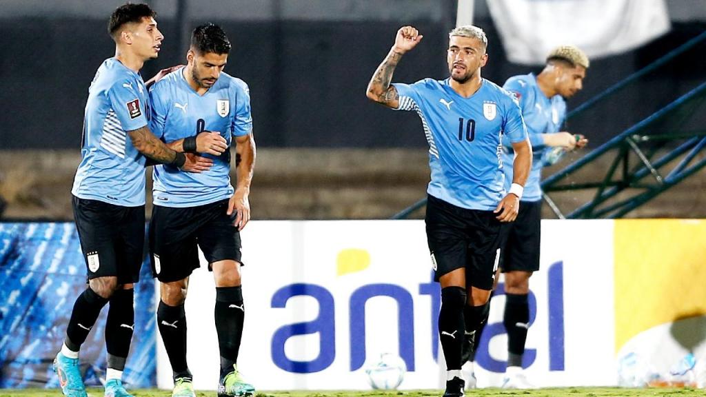 De Arrascaeta e Luis Suárez marcaram no Uruguai-Venezuela (Mariana Greif, Pool via AP)