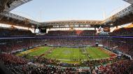 Hard Rock Stadium, em Miami, Flórida (recebeu o Super Bowl em 1989, 1995, 1999, 2007, 2010 e 2020)