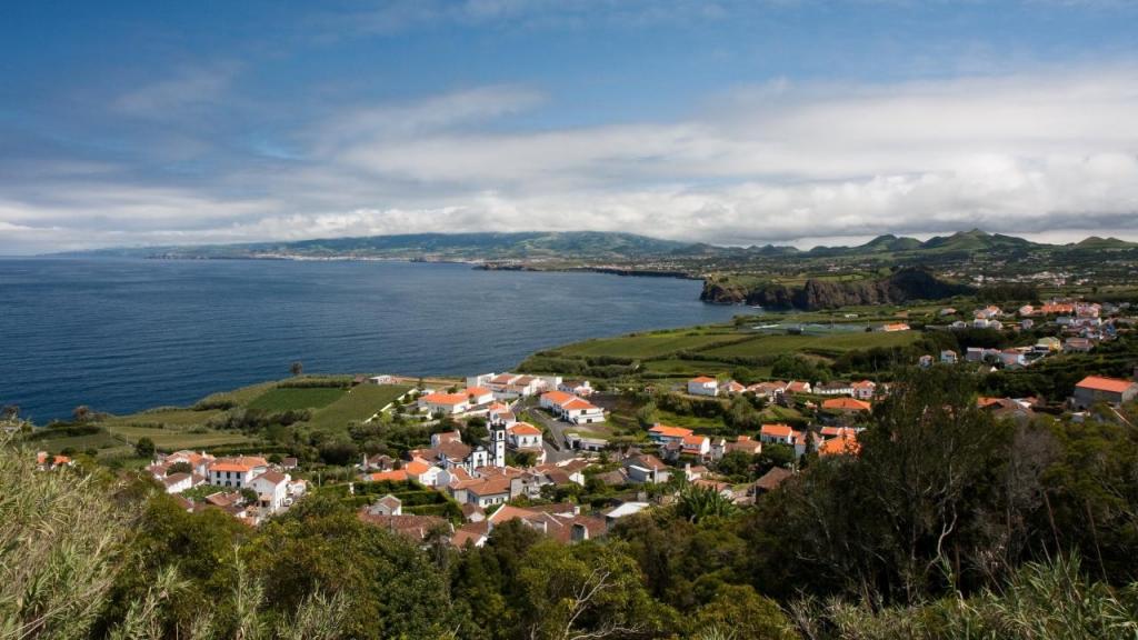 Projeto piloto testa tecnologia V2G nos Açores
