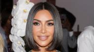 7. Kim Kardashian, influencer e modelo: 284 milhões de seguidores