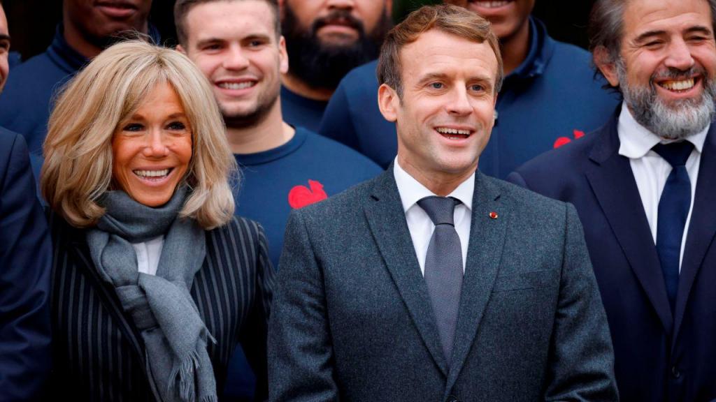 Brigitte e Emmanuel Macron  (AP)