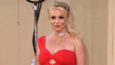 Britney Spears queria elogiar um basquetebolista. Acabou agredida pelo segurança - TVI