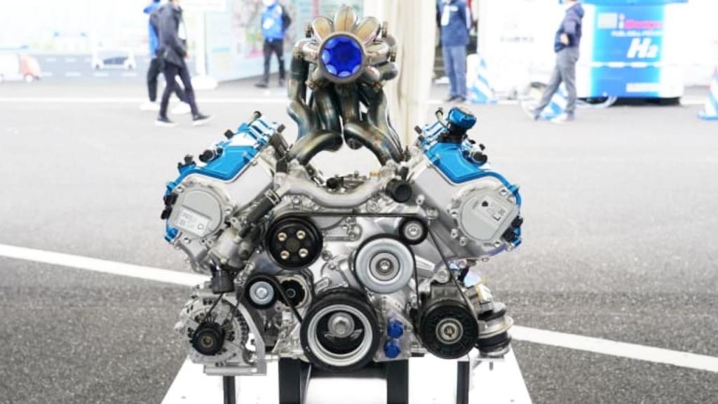 Motor V8 com combustão a hidrogénio da Yamaha Motor Co (Toru Hanai/Getty Images)