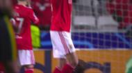 Benfica perto do empate: remate de Everton é desviado e quase trai Pasveer