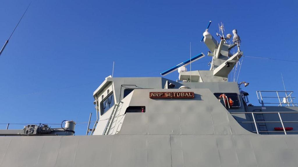 O NRP Setúbal está na Zona Marítima dos Açores para prestar a assistência necessária (Foto: Marinha)