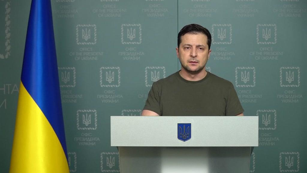 Zelensky recusa-se a negociar paz em Minsk