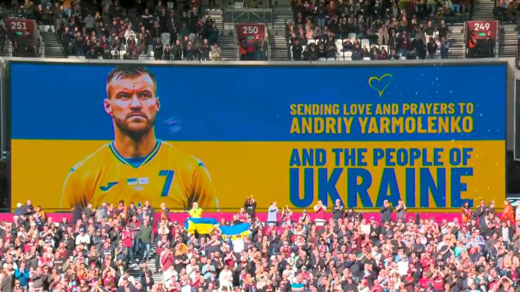 A simbólica homenagem do West Ham ao ucraniano Yarmolenko (vídeo/twitter)