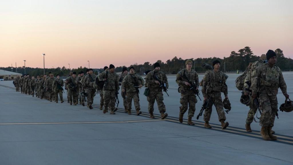 Soldados norte-americanos. Foto: AP Photo/Nathan Posner