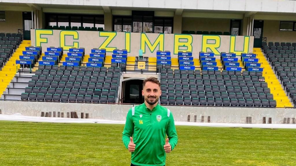Ivan Buha está a jogar no Zimbru Chisinau