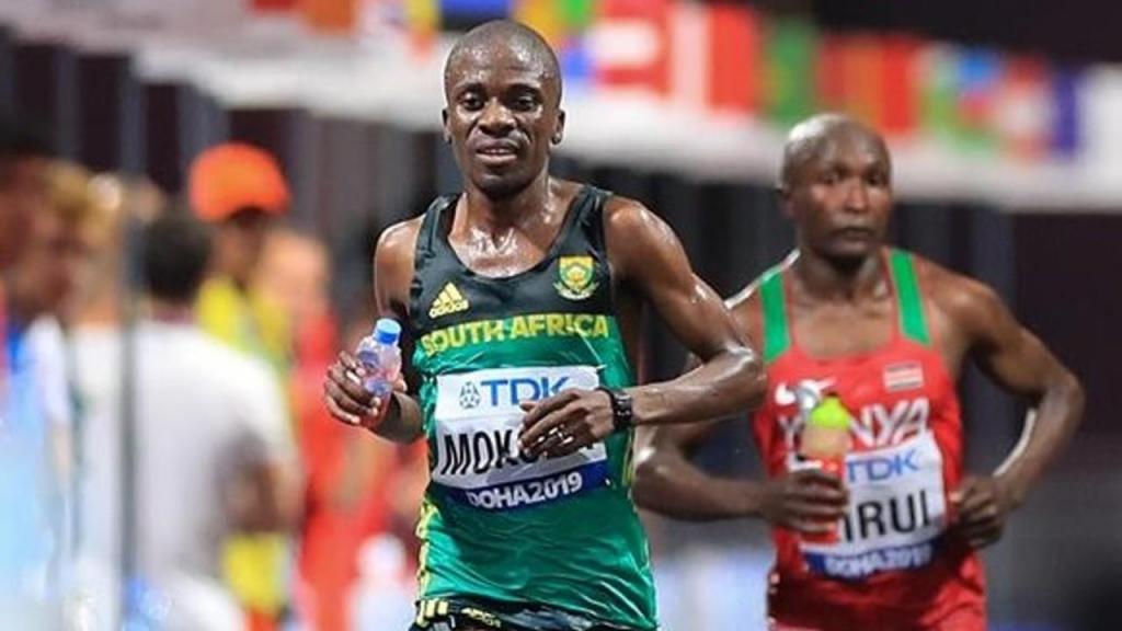 Stephen Mokoka estabeleceu novo recorde mundial dos 50 quilómetros