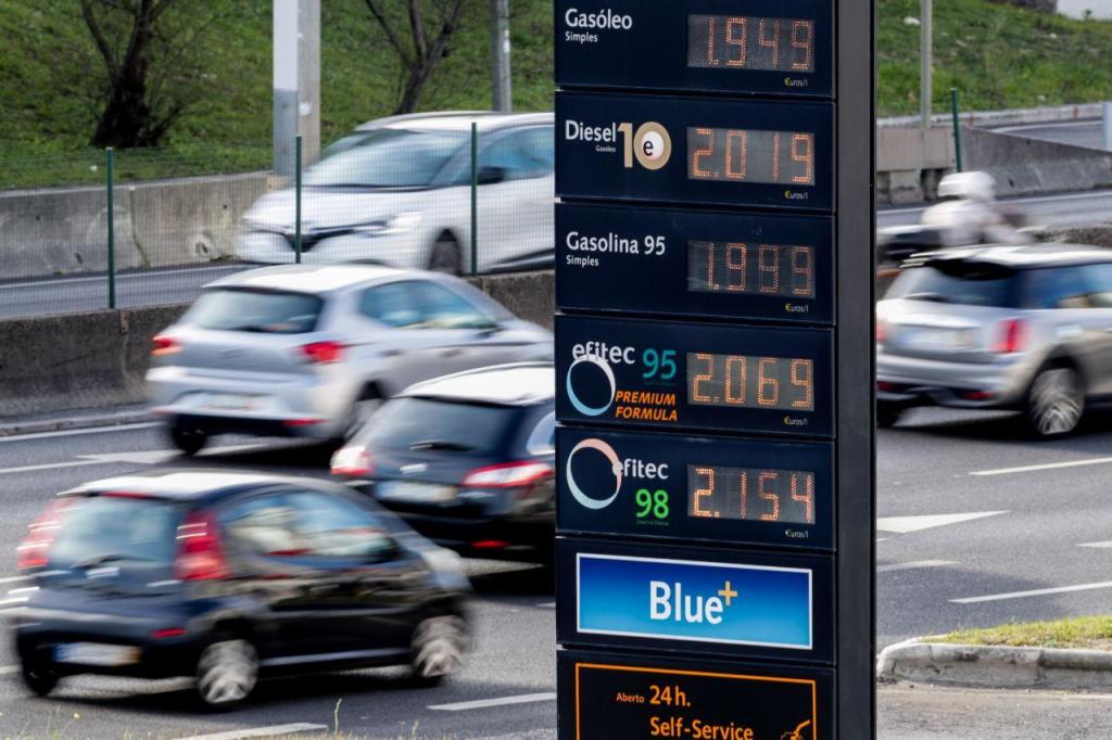 Aumento do preço dos combustíveis (Lusa/Tiago Petinga)