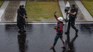 Xamã faz ritual da chuva no Grande Prémio da Indonésia de Moto GP (Getty)