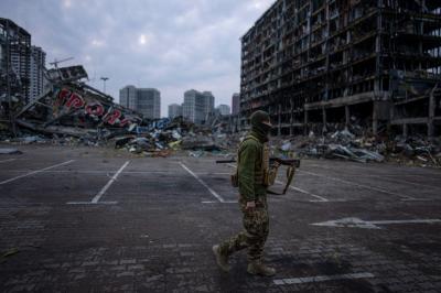 "Voltaram as grandes guerras": como a invasão da Ucrânia está a revolucionar o conceito de guerra - TVI