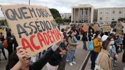 Estudantes de Lisboa dizem que canais de denúncia de assédio funcionam mal. "Instituições não estão preparadas para agir" - TVI