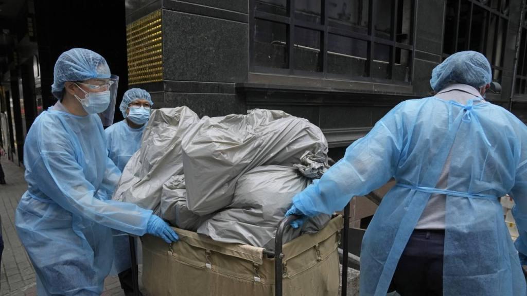 Covid-19 em Hong Kong provoca grave problema de plástico