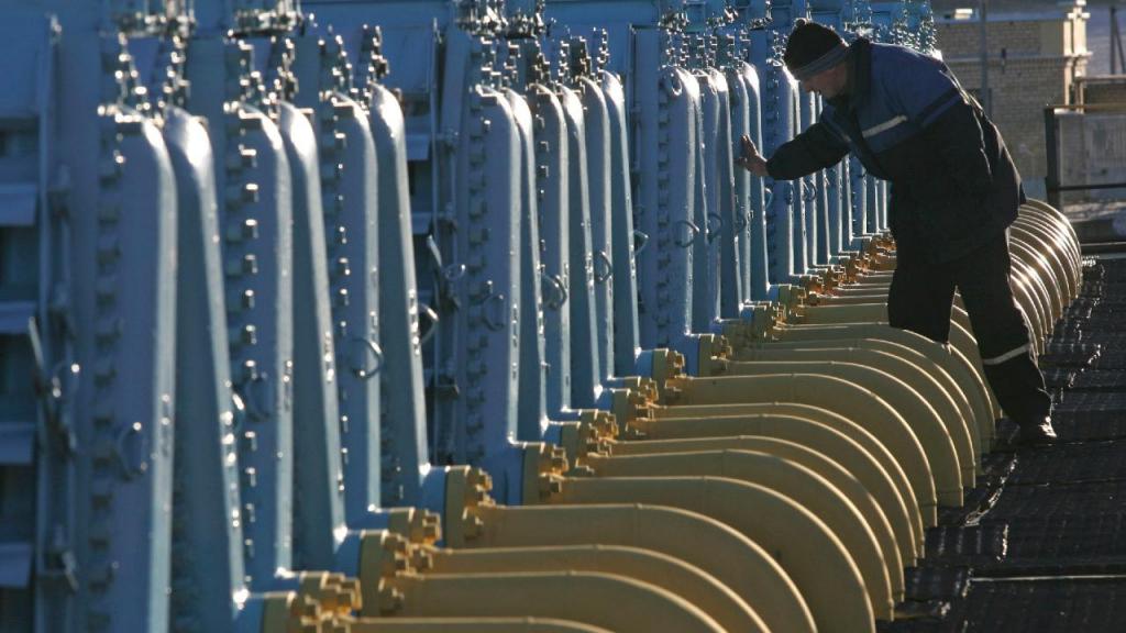 A decisão da Rússia em cortar o fornecimento de gás à Polónia e à Bulgária trará consequências diferentes a ambos os países, no entanto, o efeito está já à vista e irá alastrar-se por toda a Europa. (Foto AP/Sergei Grits, Arquivo)