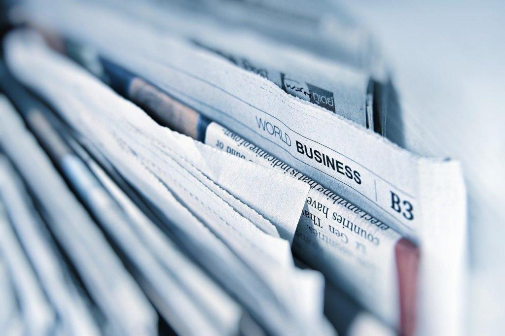 Jornais Foto: Gino Crescoli / Pixabay 
