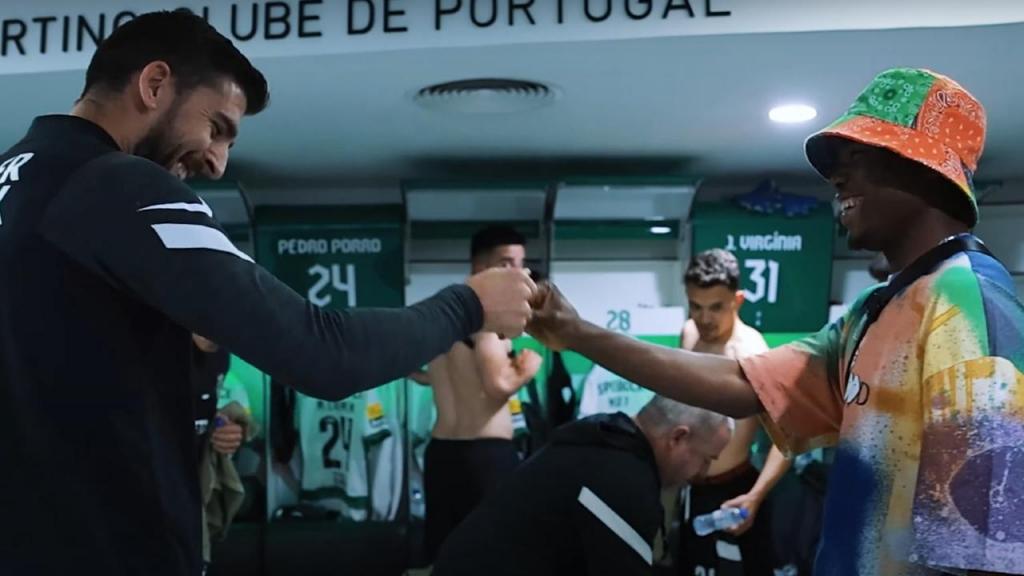 Paulinho aprova «look» de Issahaku Abdul Fatawu (vídeo/Sporting)