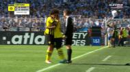 Axel Witsel ovacionado pelos adeptos do Dortmund