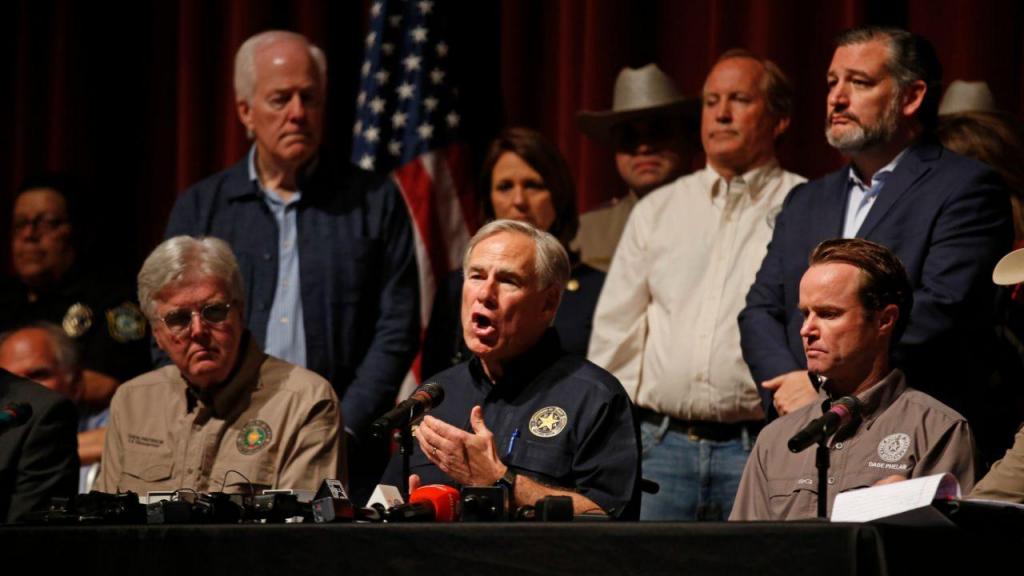 Conferência de imprensa de Greg Abbott, governador do Texas (AP Photo/Dario Lopez-Mills)