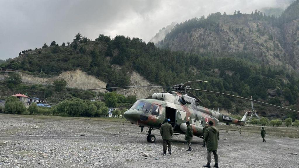 Avião despenhou-se no Nepal (CNN)