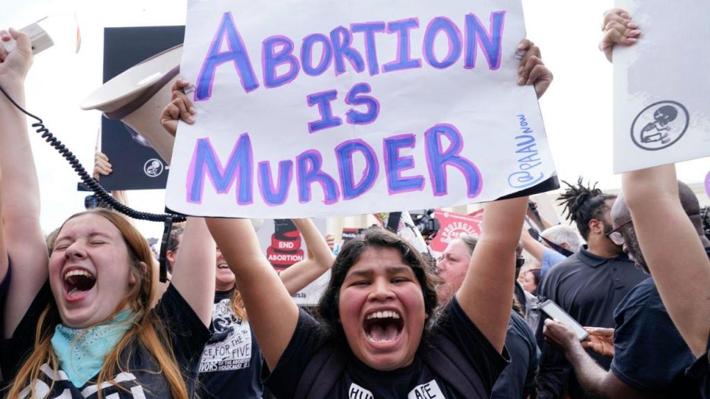 Protestos contra e a favor do aborto nos Estados Unidos (AP)
