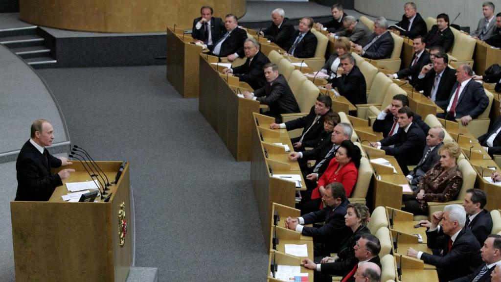Vladimir Putin no parlamento russo (Sergei Chirikov/AP)