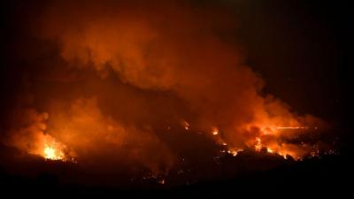 Cabo Verde: nove militares mortos em acidente de viação em combate a incêndio - TVI