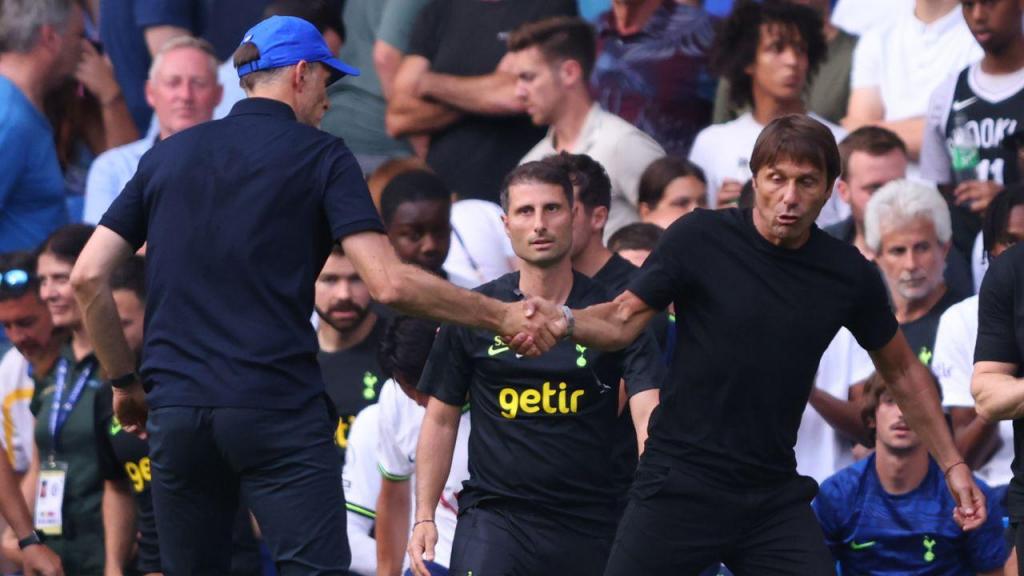 Confusão entre Thomas Tuchel e Antonio Conte durante e após o Chelsea-Tottenham