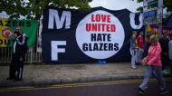 Adeptos do Man Utd protestam contra os donos do clube (Getty)