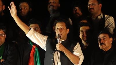 Ilegal, foi ilegal: Supremo Tribunal do Paquistão pronuncia-se sobre a detenção de Imran Khan (mas espera que ele faça um apelo à paz) - TVI