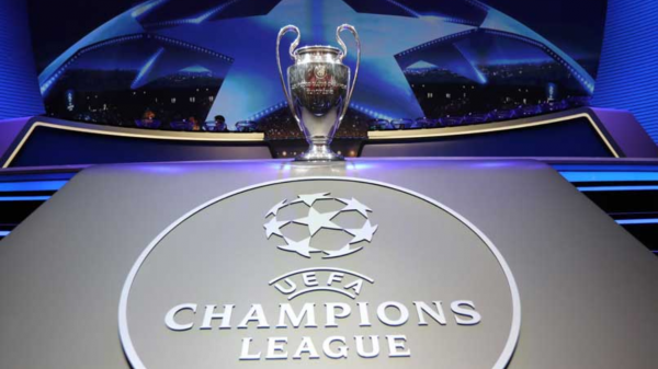 Spurs voam para a fase seguinte, UEFA Champions League