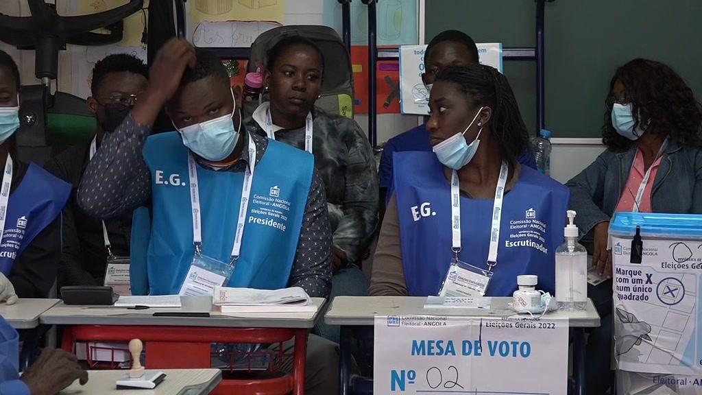 Mais de 14 milhões de angolanos foram chamados às urnas: "Espero que o meu país fique melhor", diz cidadão