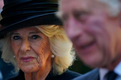 Camilla, o amor antigo do rei Carlos, tem um historial de divisões. O que sabemos sobre a nova rainha do Reino Unido? - TVI