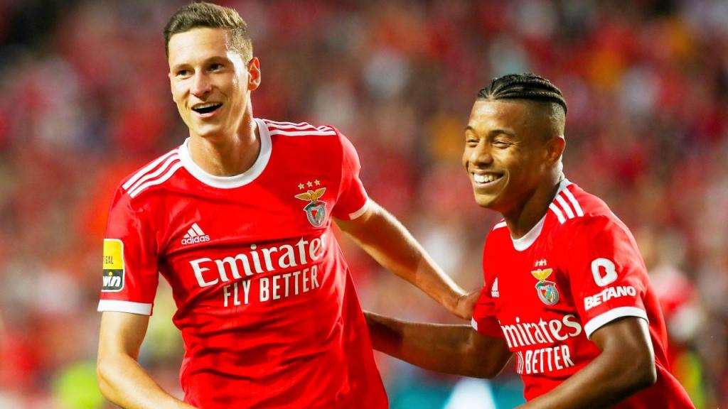 Julian Draxler e David Neres fecharam goleada do Benfica ao Marítimo
