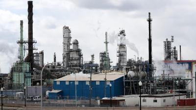 Preços do petróleo aumentam cerca de 6% depois de cortes na produção - TVI