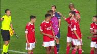 Benfica-PSG acaba em confusão: António Silva agarrou Donnarumma e o italiano não gostou
