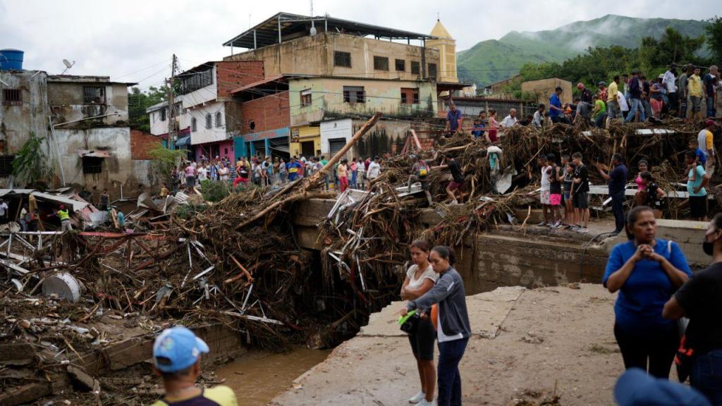Inundações em Tejerias, Venezuela (AP)
