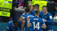 Bela combinação: o 1-0 do Rangers frente ao Liverpool